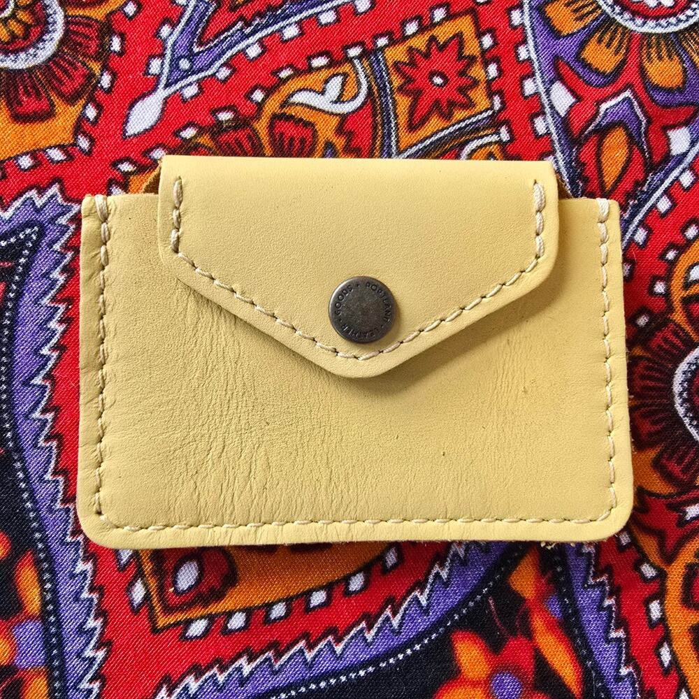 Portland Leather ClassicPlus Card holder in Vanilla